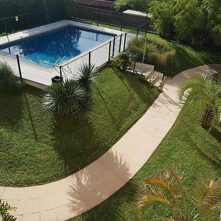, Entre Cannes Et Antibes A Pied, Gare, Piscine, Garage Prive * 戈尔夫瑞昂